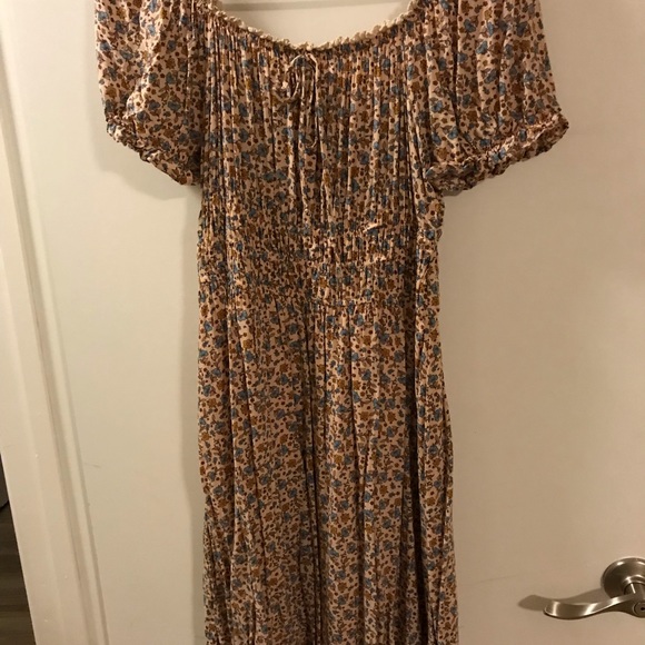 Carly Jean Los Angeles Dresses | Carly Jean Los Angeles Frankie Dress | Poshmark